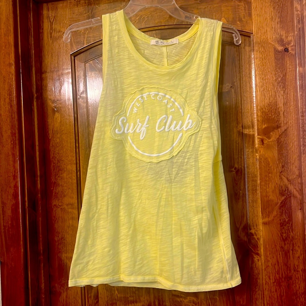 We The Free Tank size M